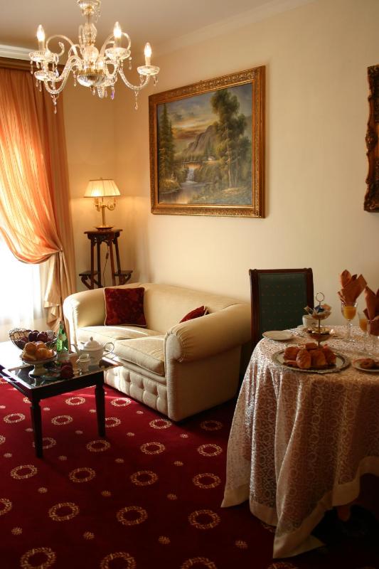 Grand Hotel Palace - image 3