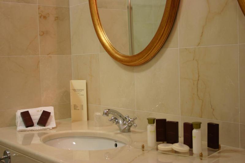 Grand Hotel Palace - image 15
