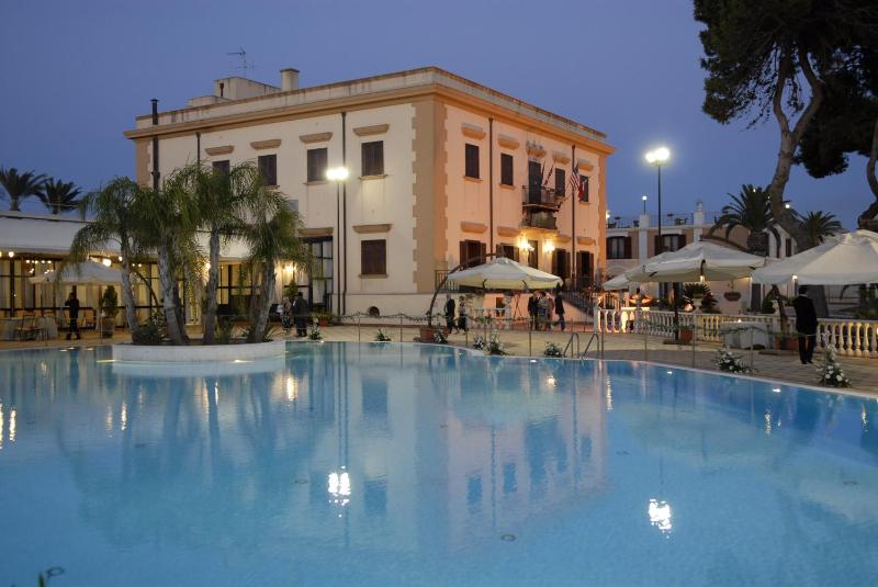 Grand Hotel Palace - image 38
