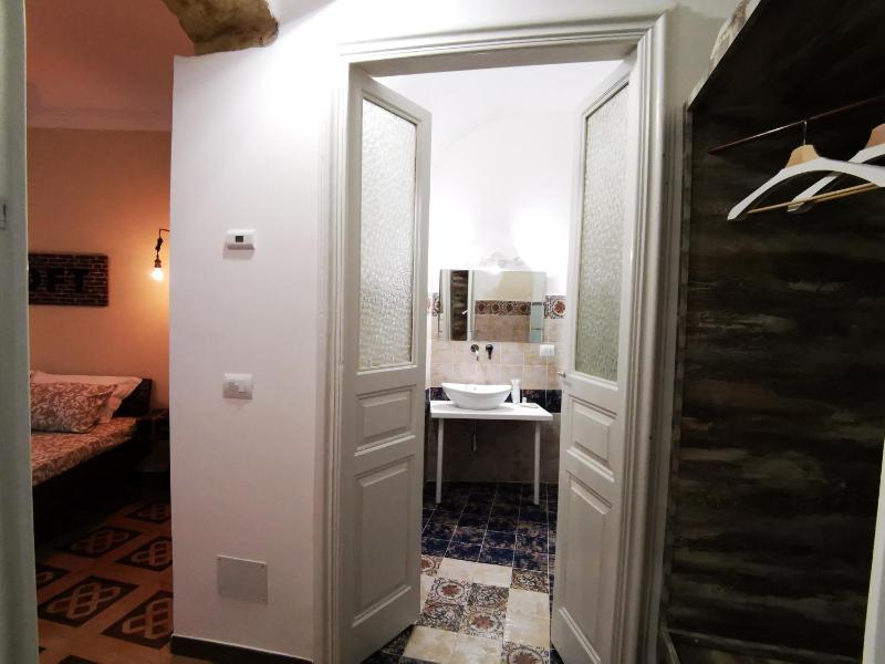Superior Double Room image 3