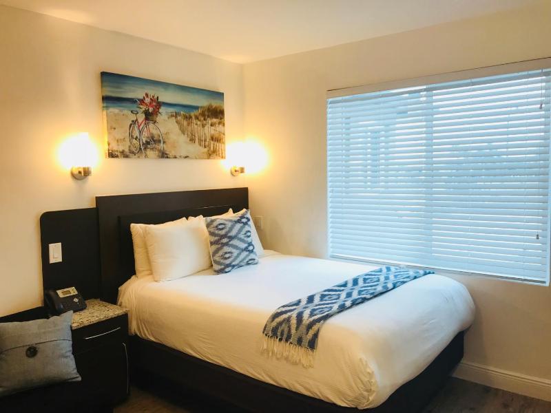 Caribbean Resort Suites - image 4