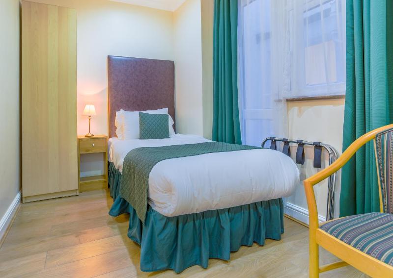  Triple Room - Lower Ground Floor image 3