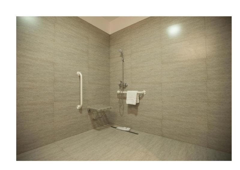 Single Room - Disability Access image 3