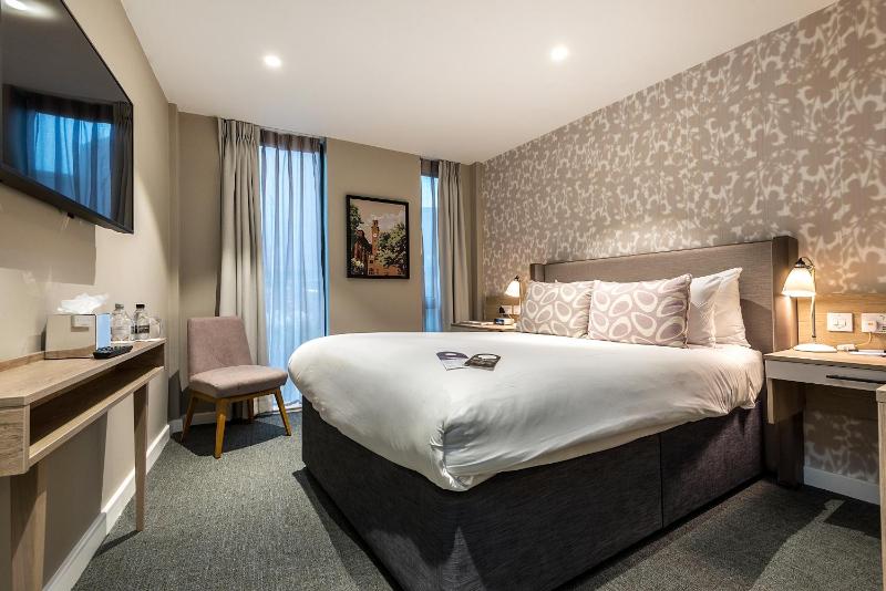 Standard Double Room image 1