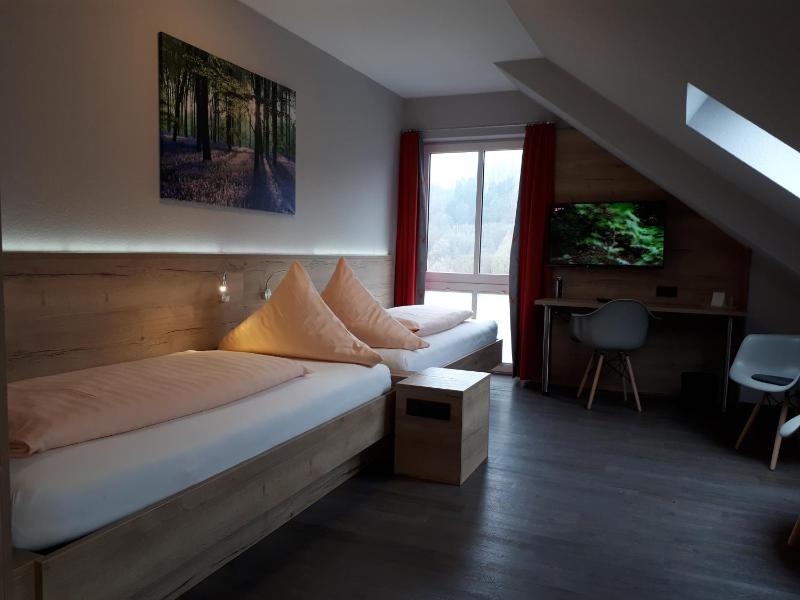 4-Bed Apartment image 3