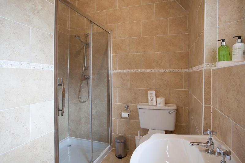 Superior Double Room image 4