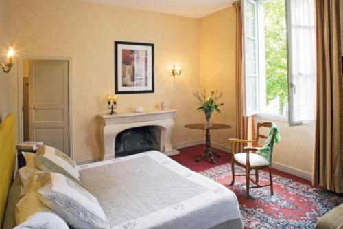 Superior Double Room image 3