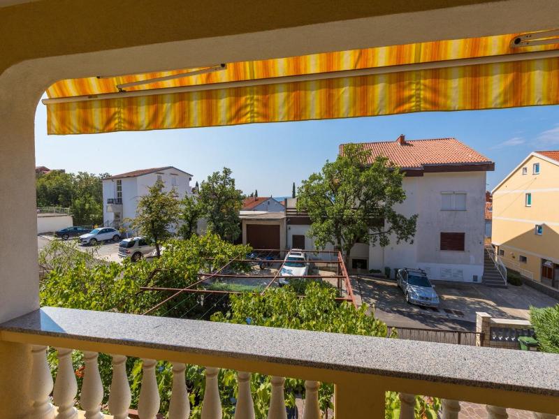 Apartment Nevelina - image 8