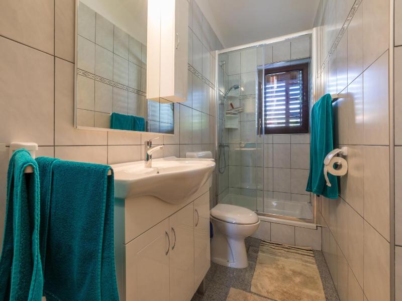 Two-Bedroom Apartment image 3