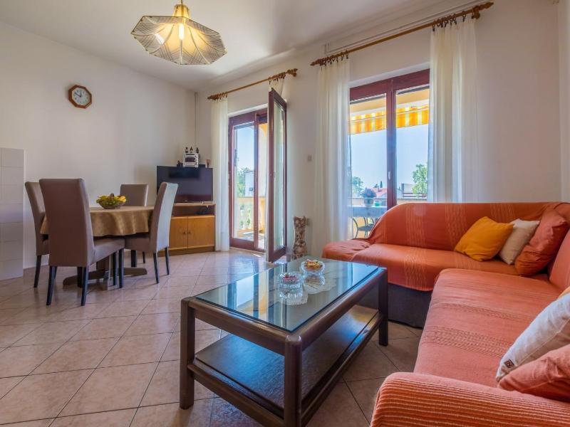 Apartment Nevelina - image 14