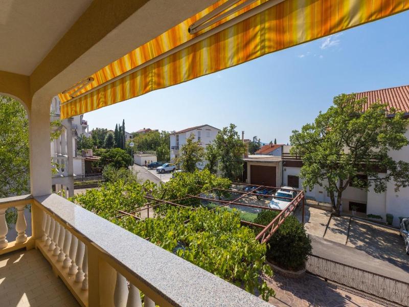 Apartment Nevelina - image 7