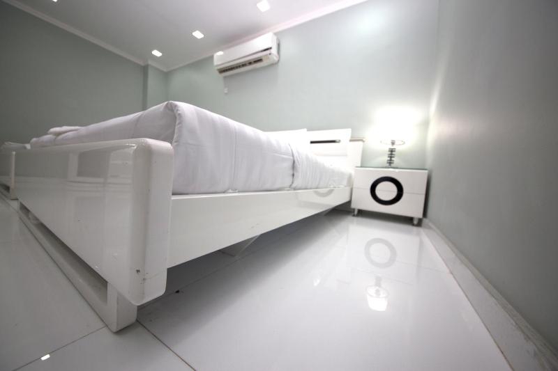 Interconnecting Room image 3