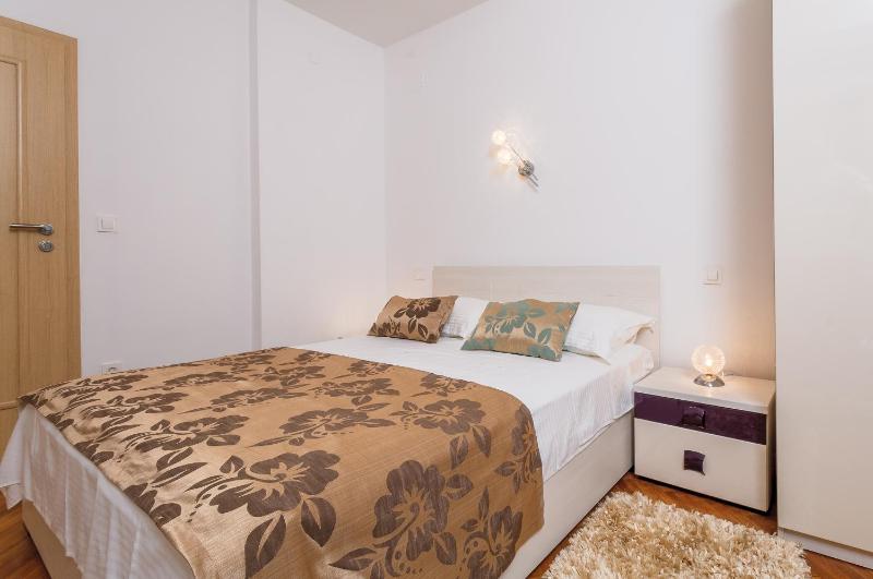 Double Room with Balcony and Sea View - First Floor image 4