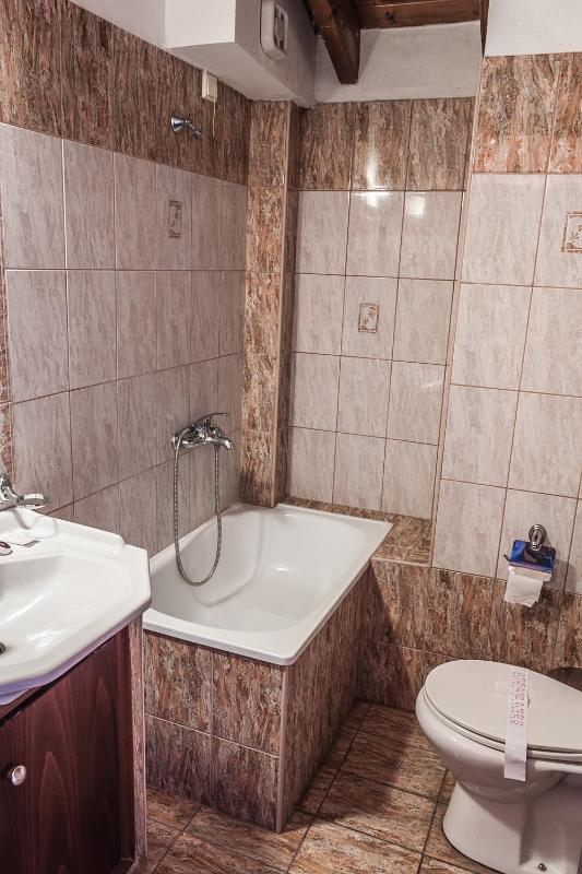 Triple Room image 3