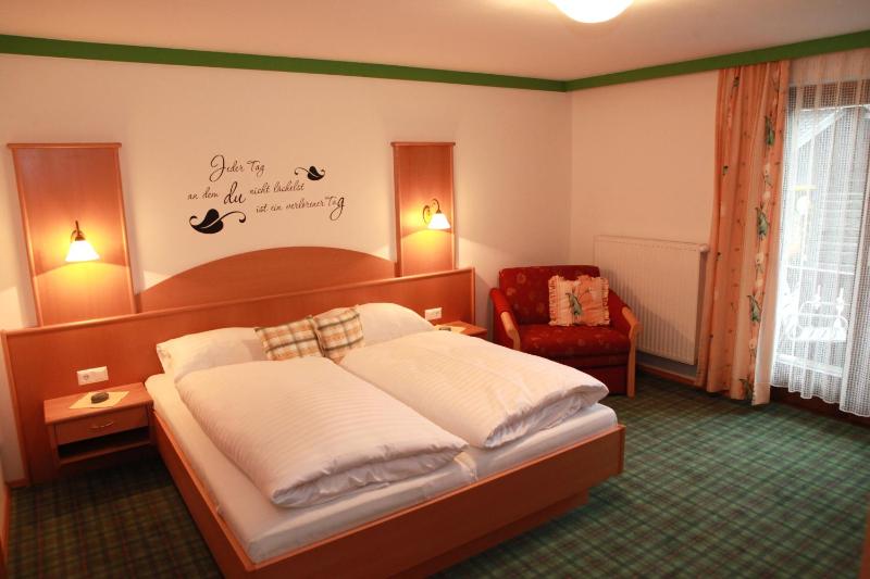 Modern Double Room with Balcony image 2