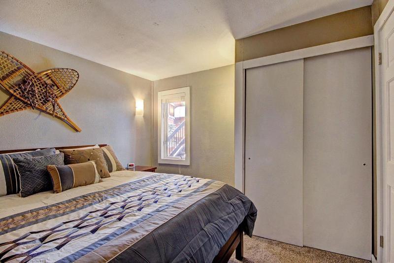 Peak 8 Village E35 Condo - image 23