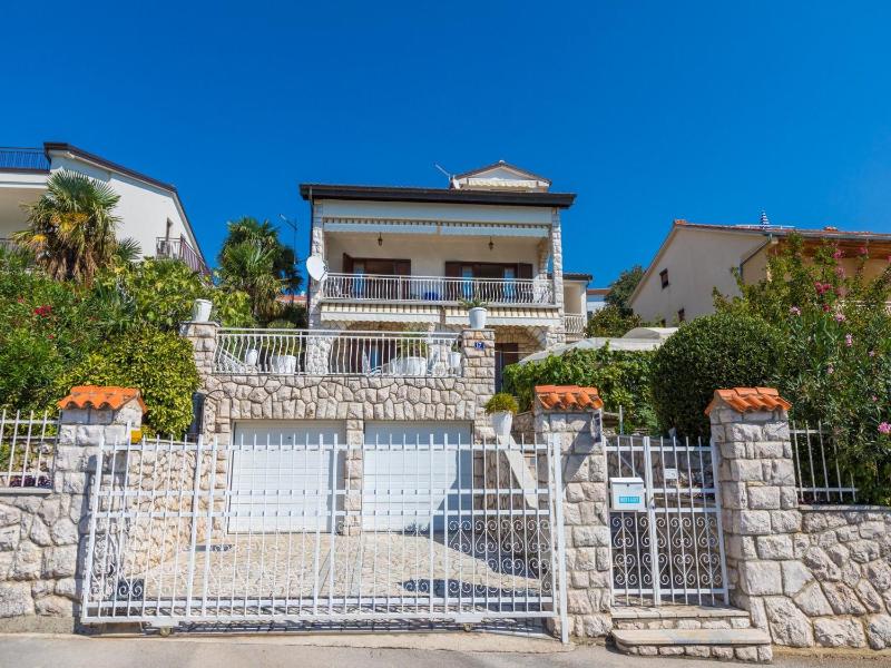 Apartments Vukovic - image 6