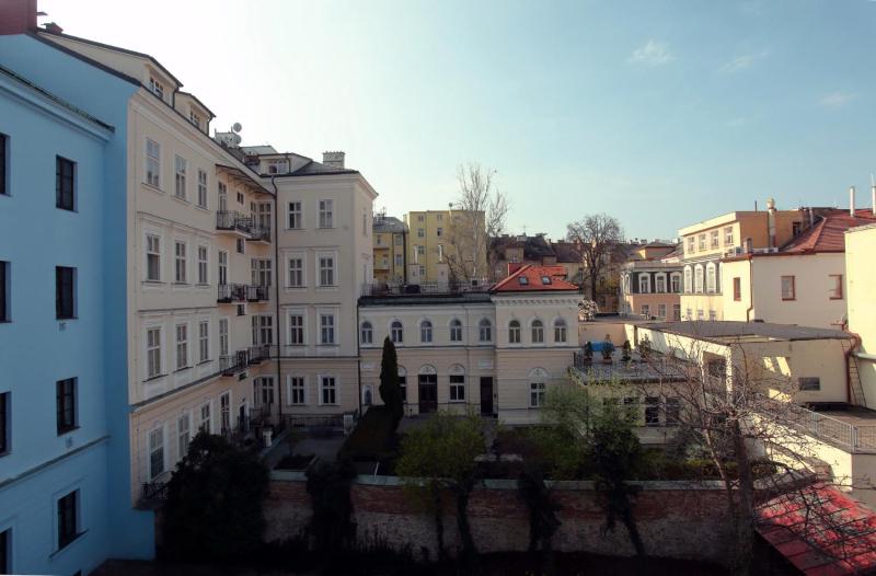 The Apartment House - Mezibranska - image 3