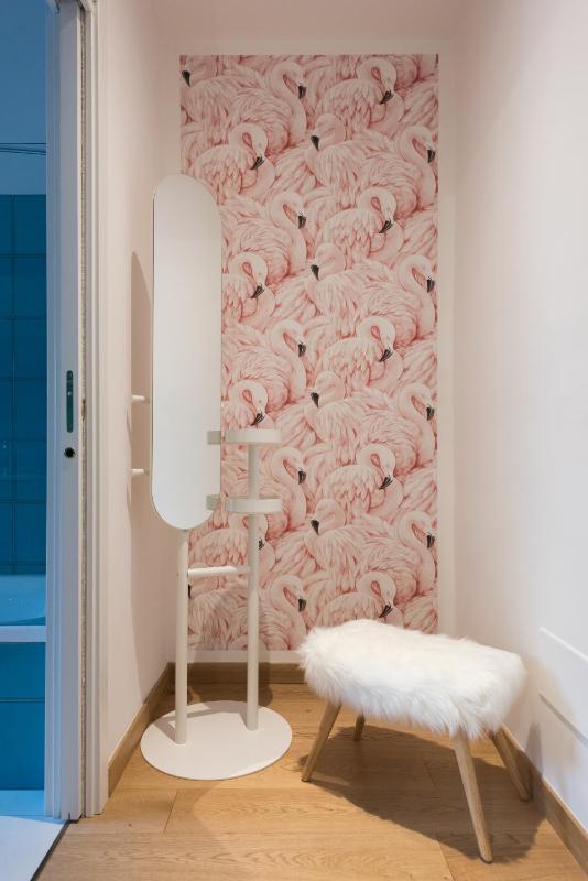Deluxe Double Room with Balcony image 2