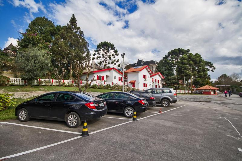 Superior Chalet image 1