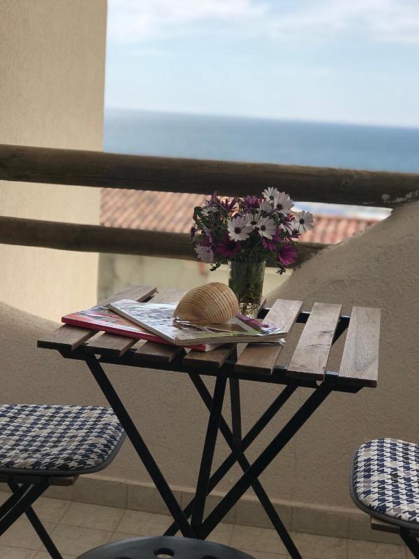Apartment with Sea View image 2