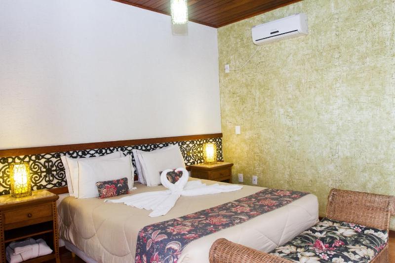 Deluxe Double Room image 2