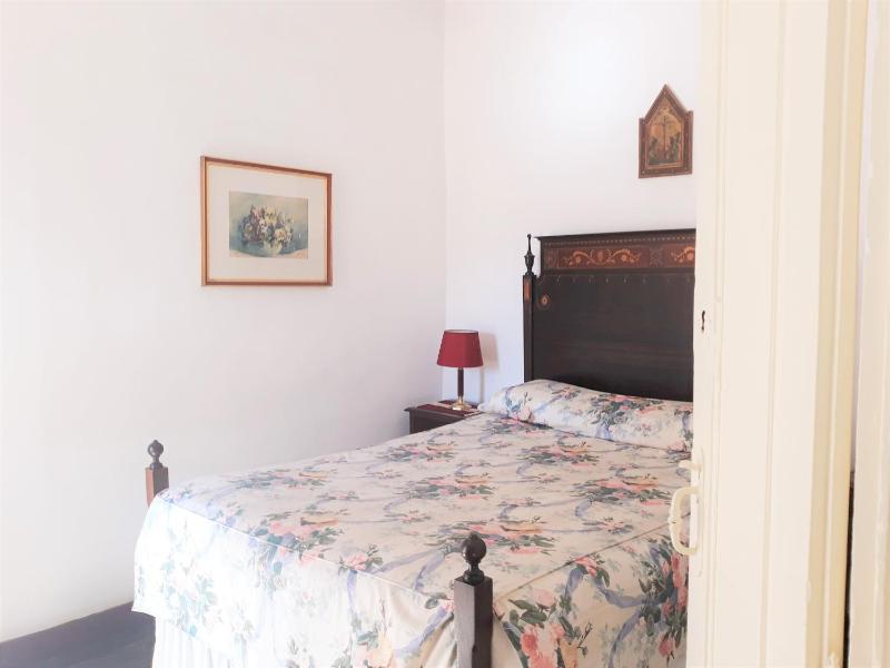 Double Room with Mountain View image 4