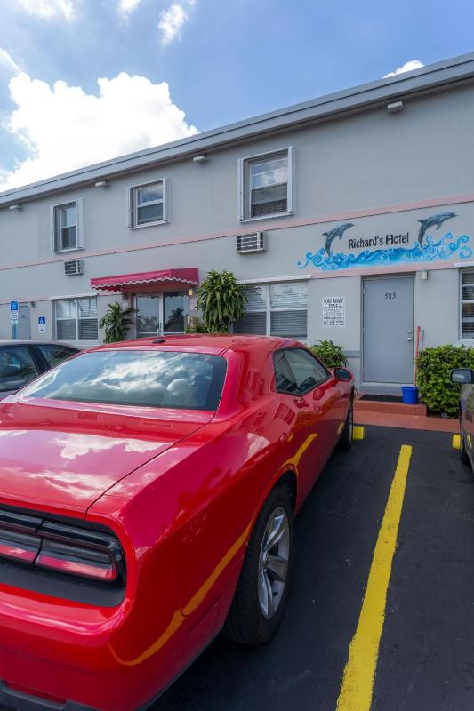 Richard's Hotel - image 15