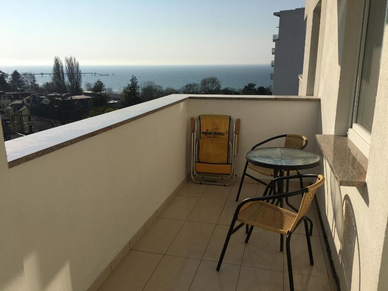 Wolin-Travel Apartamenty Statek z widokiem na morze - image 12