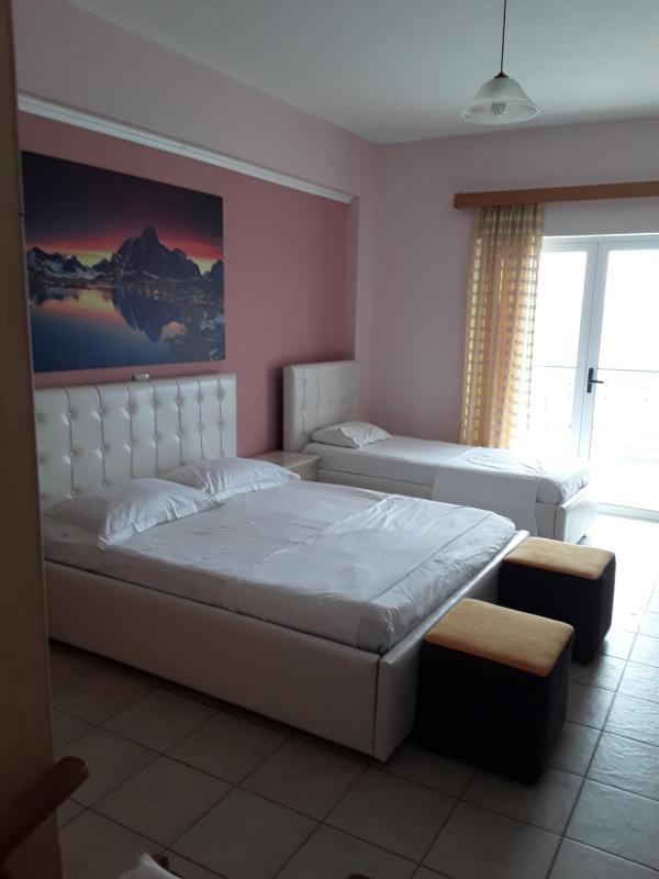 Odhisea Hotel Restaurant - image 10