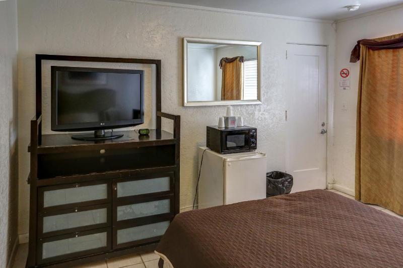 Richard's Hotel - image 29