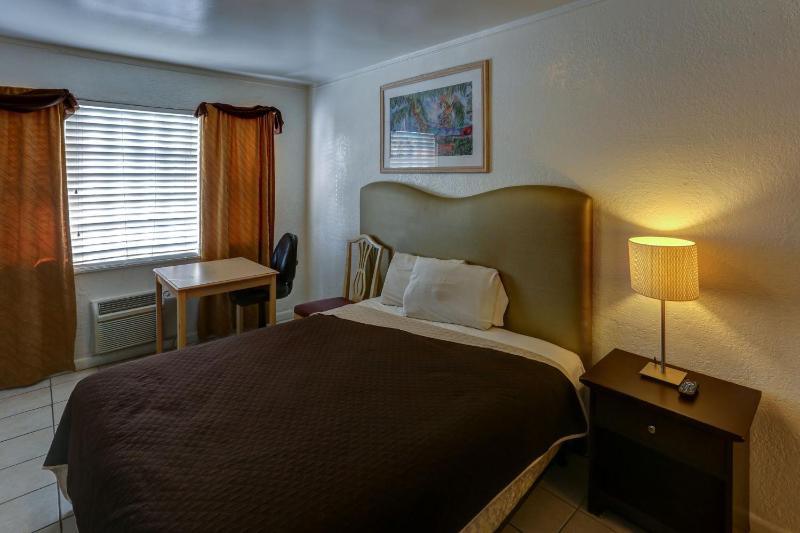 Richard's Hotel - image 50
