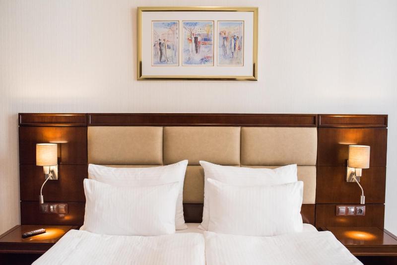 Concorde Old Bucharest Hotel - image 4