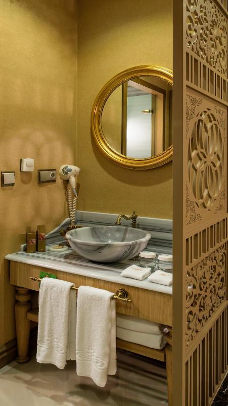 Suite with hammam image 2