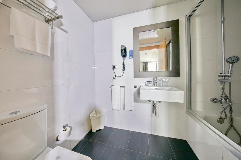 Double Interior Room image 2