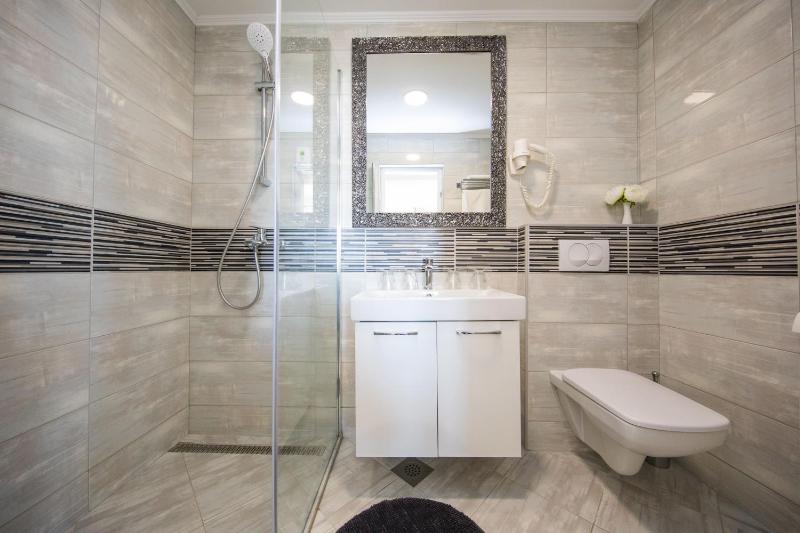 Two-Bedroom Suite with Terrace image 4