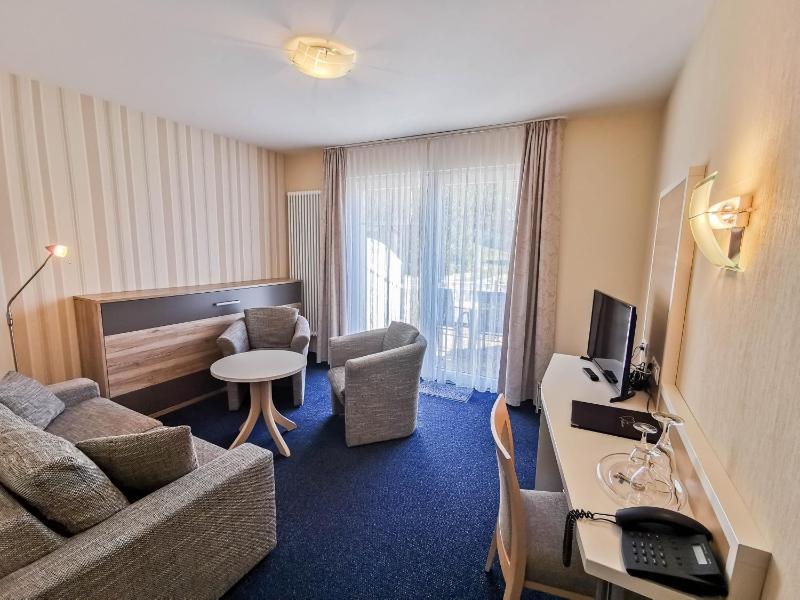 Junior Suite with Terrace image 1