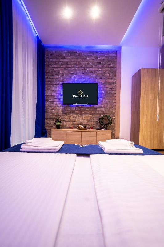Studio Apartment image 2