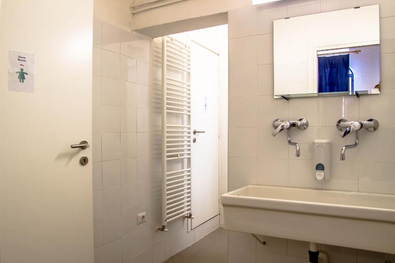 Hostel Santa Monaca - image 5