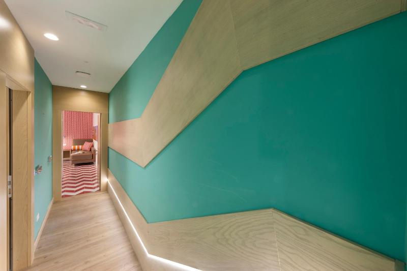Double or Twin Room image 4