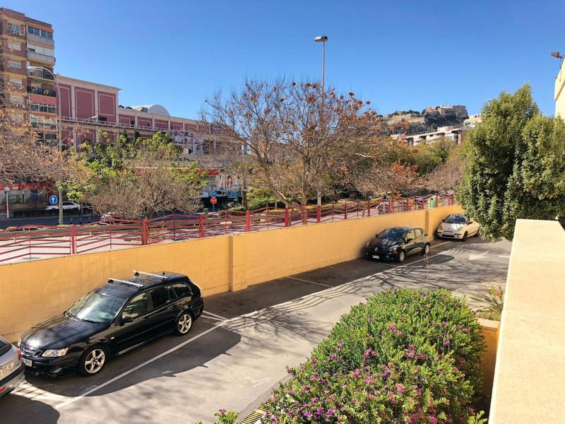 Apartament Piramide Complex Alicante Beach - image 10