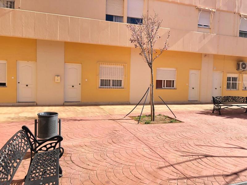 Apartament Piramide Complex Alicante Beach - image 8