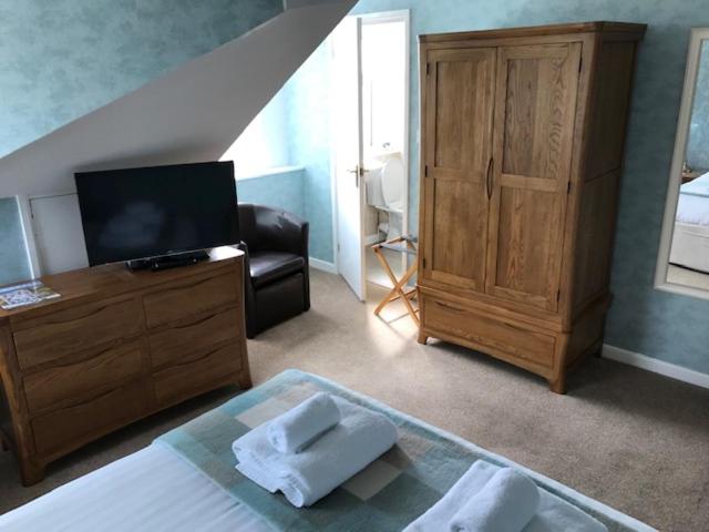 Cotswold House - image 15