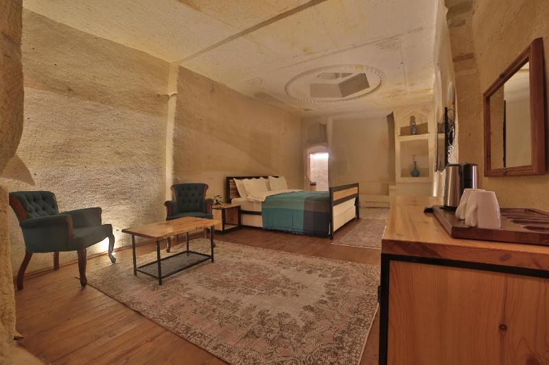 King Suite image 1