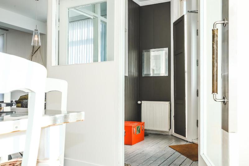 Apartment - Ground Floor image 3