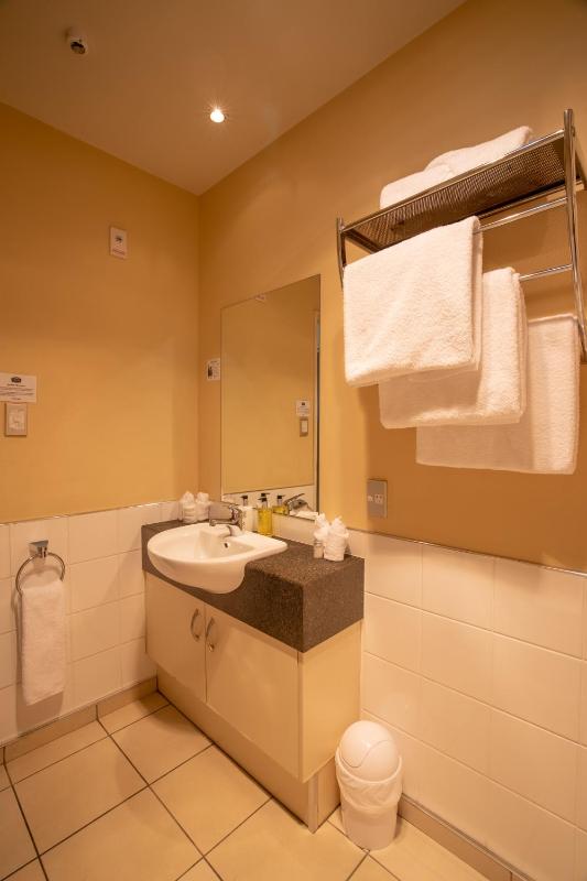 Abbella Lodge Motel - image 14