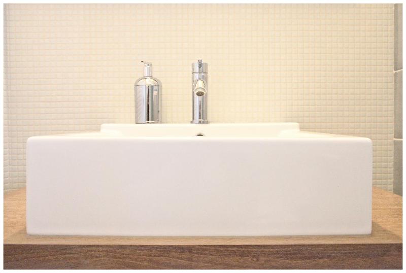 Double or Twin Room image 3
