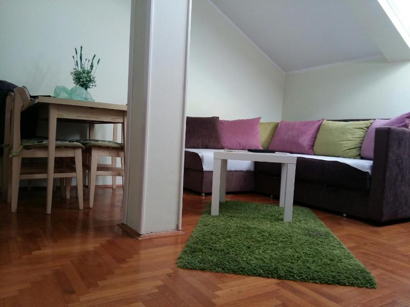 Apartment image 3