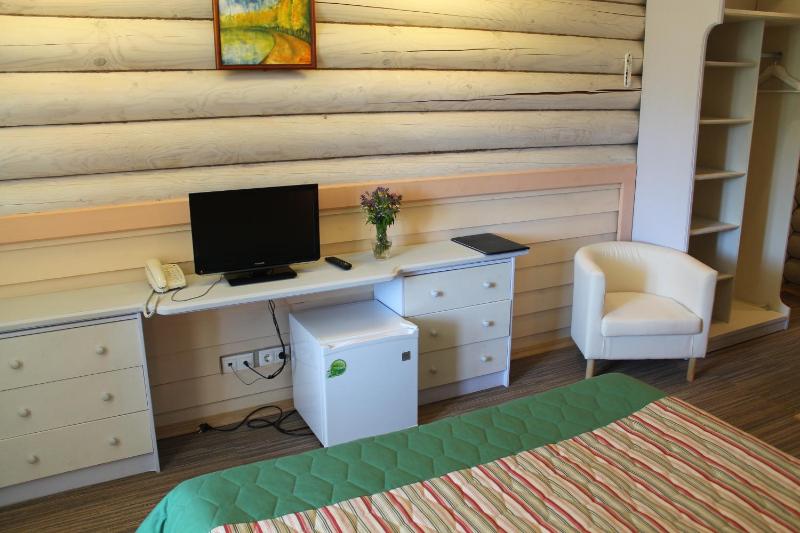 Standard Double or Twin Room with Balcony image 2