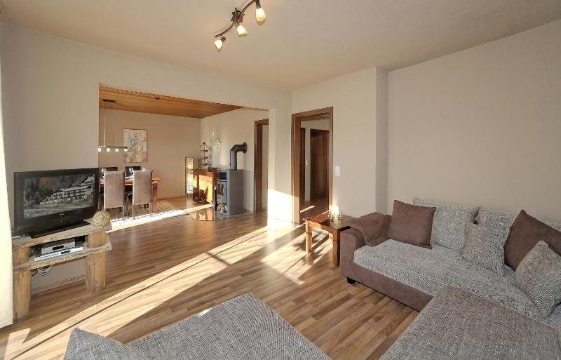Chalet Villa Montara image 3